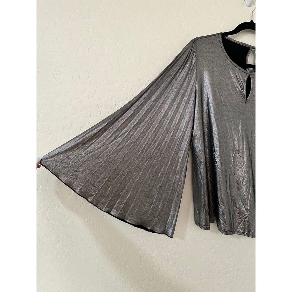 Marina Silver Metallic Pleated Bell Sleeve Blouse Size L Glam Party Evening - Picture 7 of 12